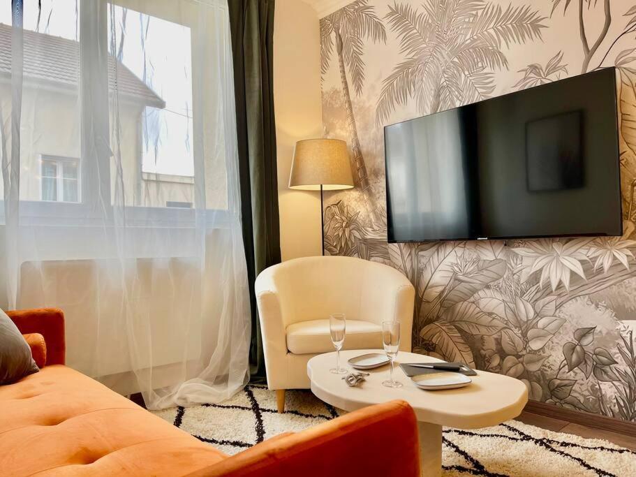 Florea Reims Avec Du Charme Proche Gare Et Centre Eksteriør billede